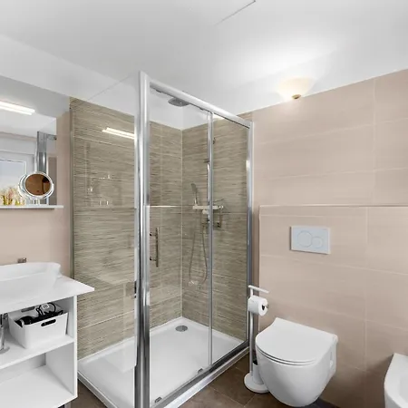 ヴィラ Luxury With Swimming Pool And Sauna