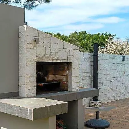 In Istria With Heated Eco Pool Villa *