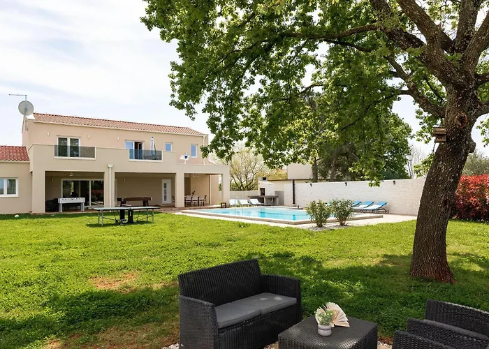 In Istria With Heated Eco Pool فيلة *